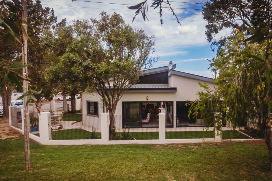 3 Bedroom Property for Sale in Heatherlands Western Cape